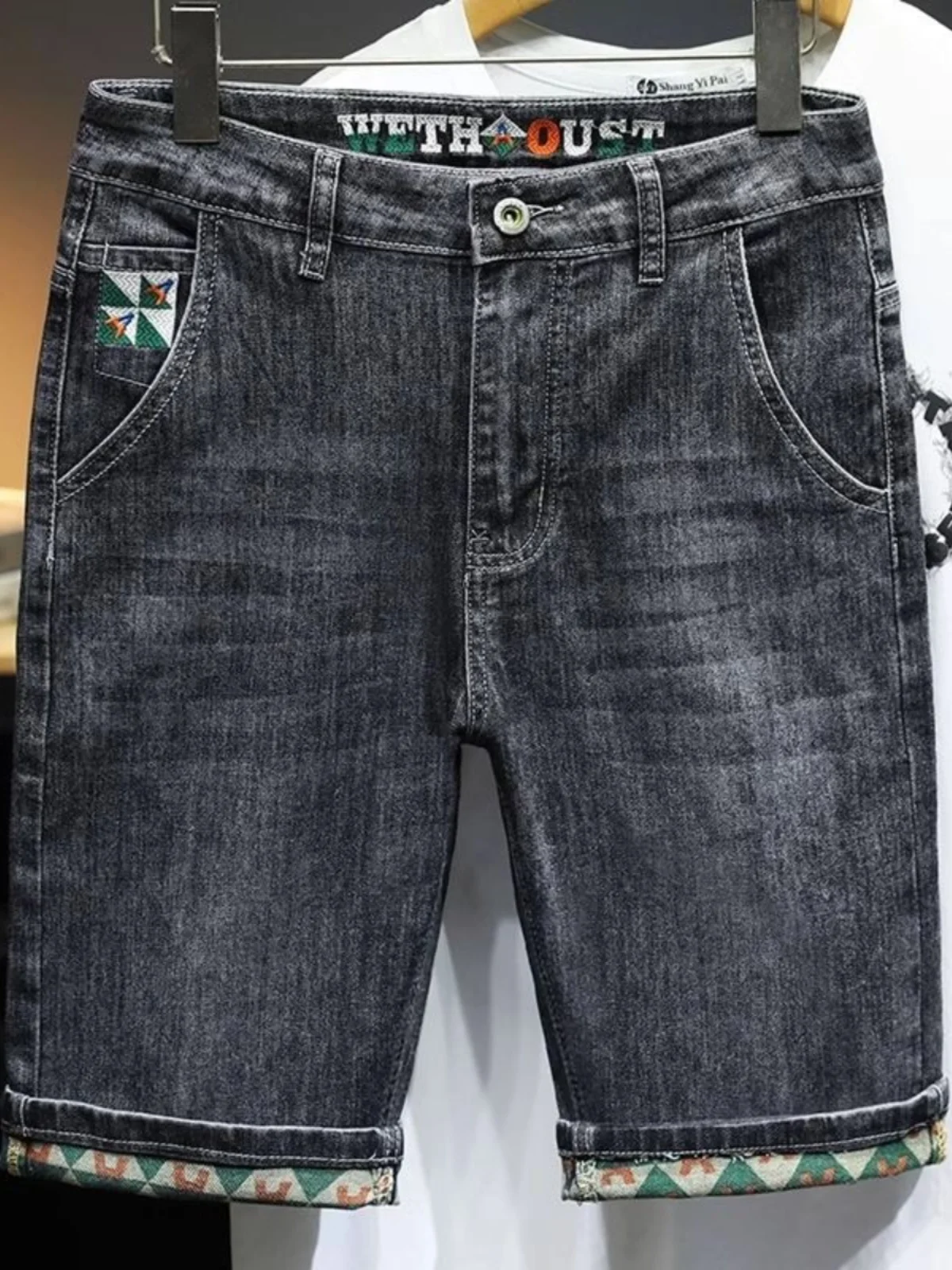 ผู้ชาย Faionable ปักพิมพ์ DENIM orts SLIM FIT ความยาวห้าส่วนฤดูร้อนบาง Sle Urban Casual กางเกงยีนส์ขาตรง