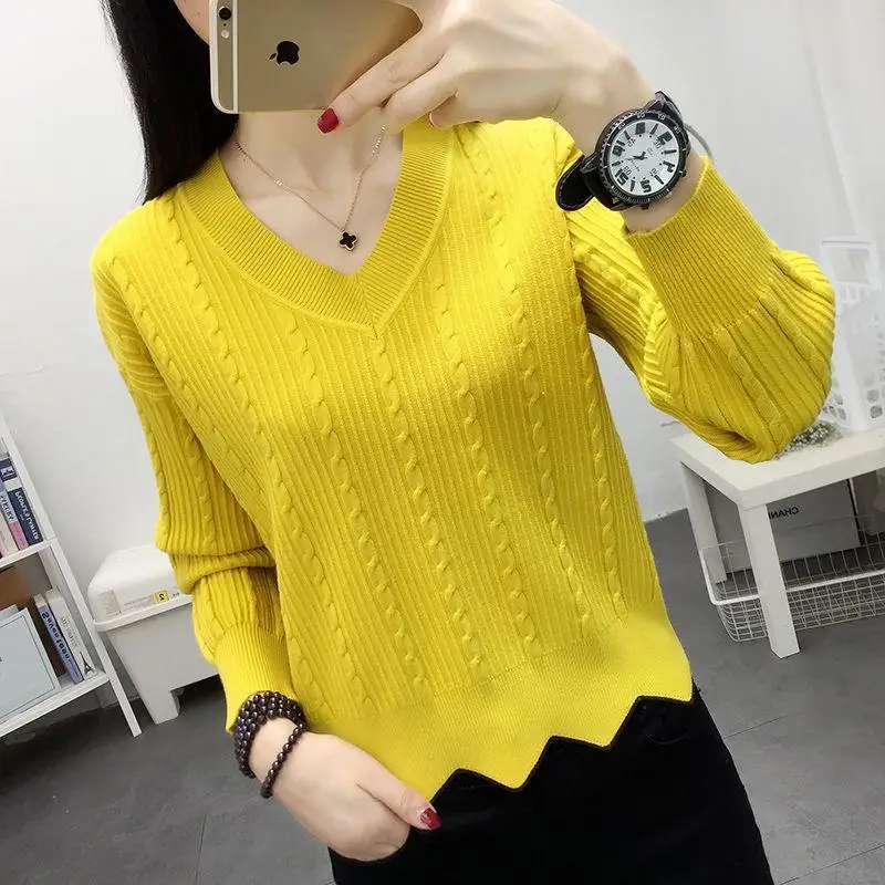 Fashion Loose V-Neck Solid Color Folds Ruffles Sweaters Women\'s Clothing 2023 Autumn Winter Loose Commuter Pullovers Casual Tops