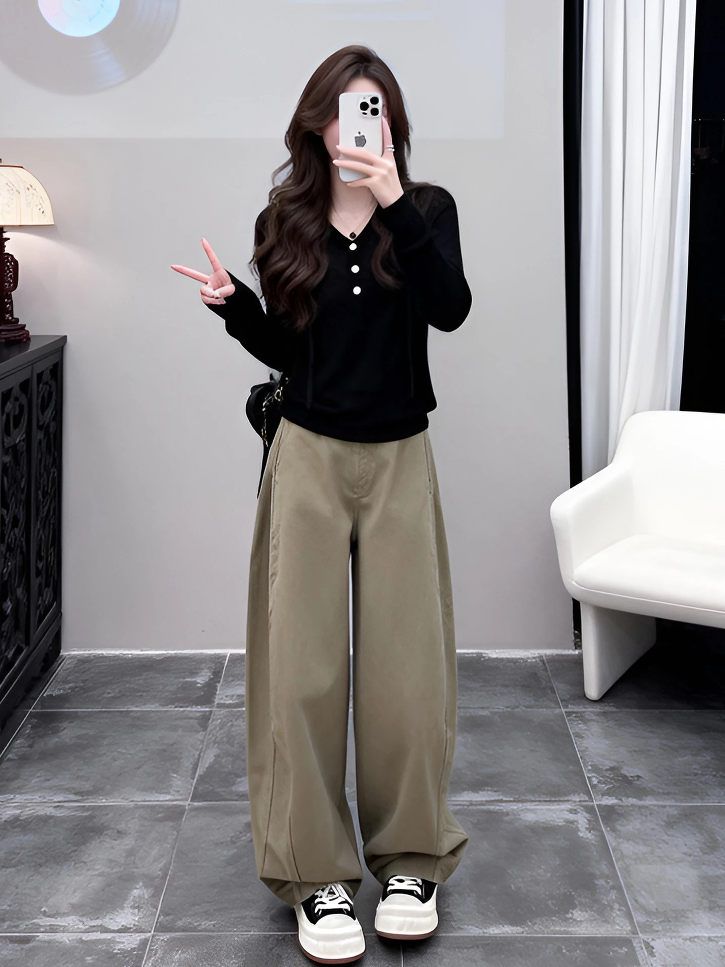 

Elegant High Waist Wide Leg Pants Women's Loose Fit Casual Trousers Trendy Street Style European Design High Fashion Workwear