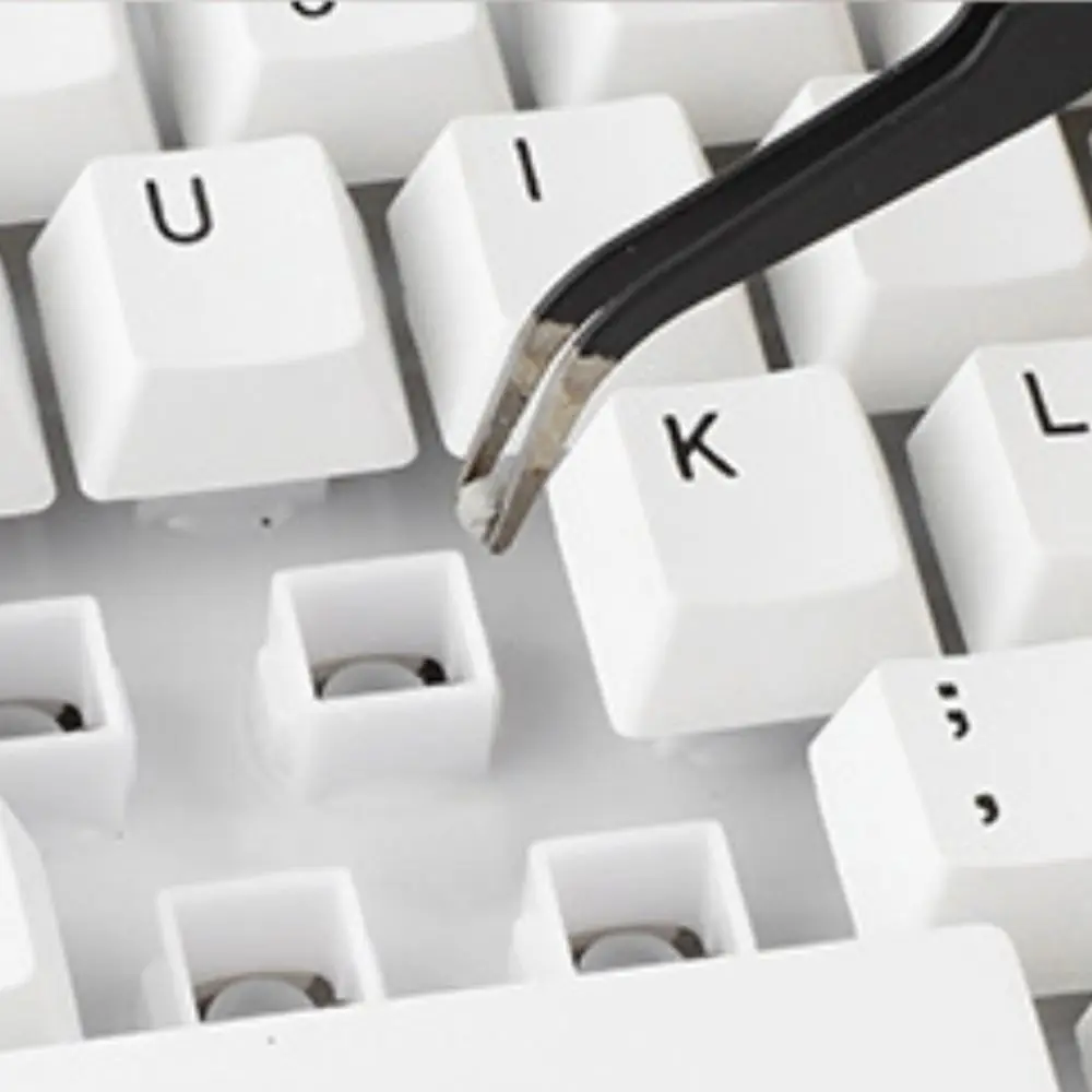 

18 in 1 Computer Keyboard Cleaner Kit with Storage Box Reusable Keycap Puller Kit Dust-proof Professional Screen Dust Remover