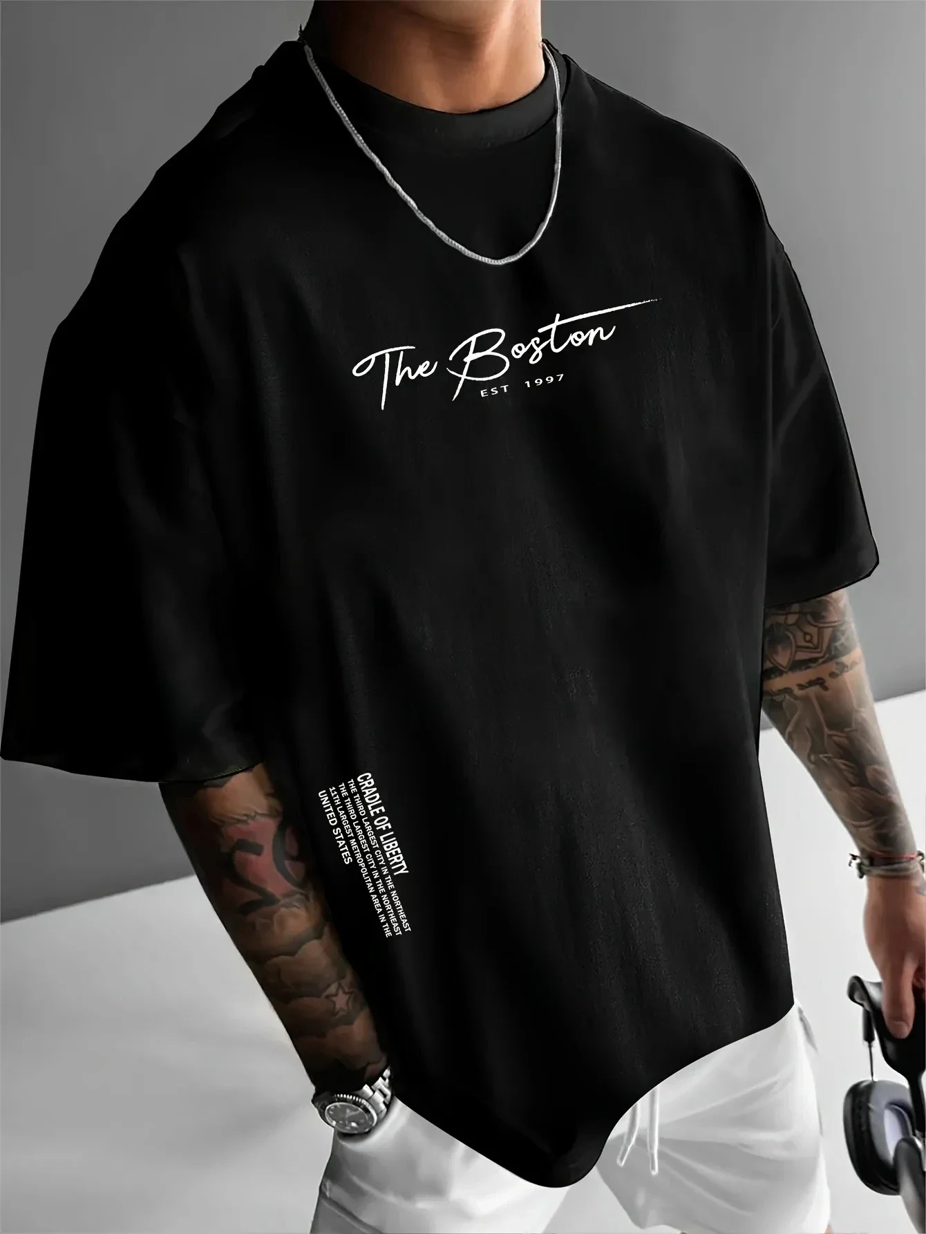 

Men's summer 100% pure cotton T-shirt is a fashionable and trendy street casual style comfortable top for daily outings