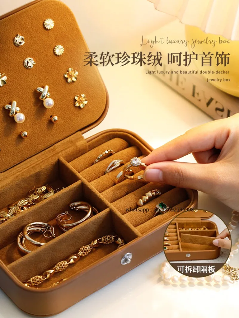 Portable Jewelry Box High-end Exquisite Small Earrings Ring Necklace Earrings Stud Bag Gold Hand Jewelry Storage Box New Style
