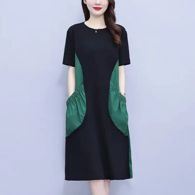 

Summer Women's 2024 Pullover Round Neck Splicing Pockets Folds Skin Covering and Slim Splicing Fashion Loose Mid Length Dress