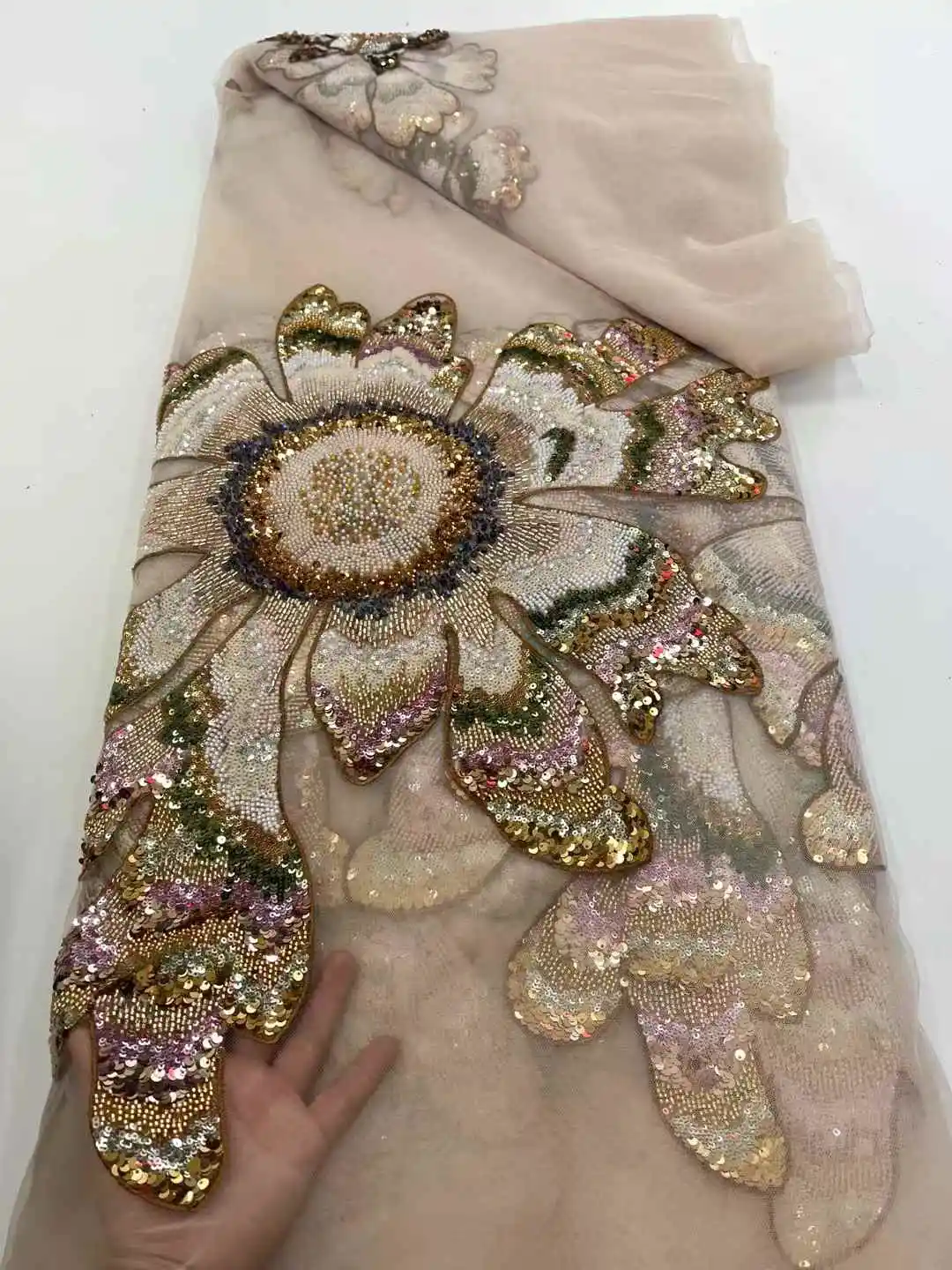 African Mesh Lace Fabric With Sequins Nigerian 3D Flowers Lace Fabric French Tulle Lace Fabric For Wedding Party-XC