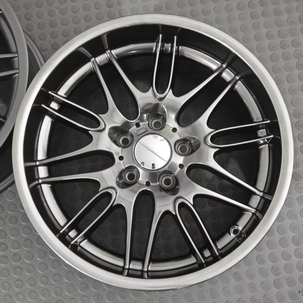 BK Legendary 5x120 Cast Wheels 18 Inch Hyper Black Alloy Passenger Car Wheel for BMW M5 M3 7 Series E28 E32 E34 E38 E39 Style 65