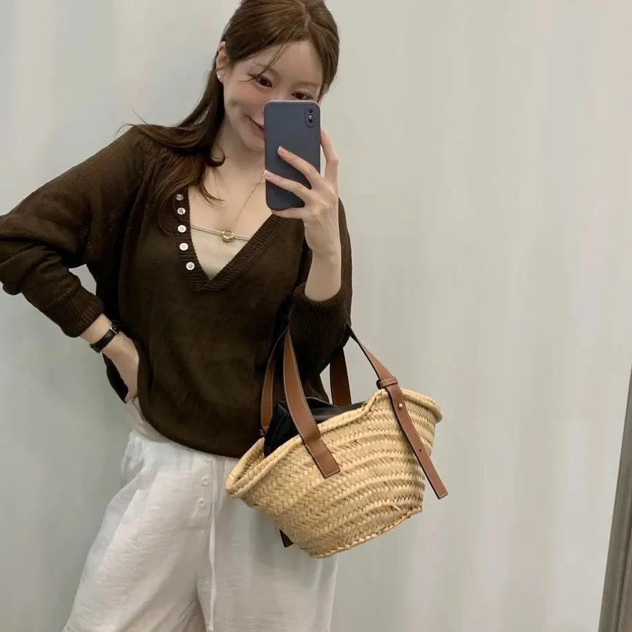 Korean Style Loose Knitted Long Sleeve Sweater Thin V-Neck Design Women's Autumn Lazy Style Top Slant Button Casual Knitwear