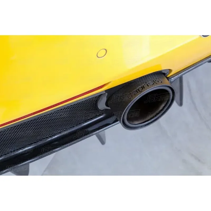 CAPRISTO STYLE CARBON FIBER EXHAUST TRIM for 2015-2018 FERRARI 488 GTB