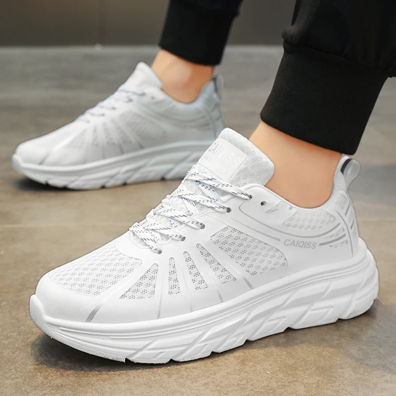 Men All Match Low Top Sports Sneakers Breathable Fabric Monochrome Design Light Cushion Outdoor Casual Footwear