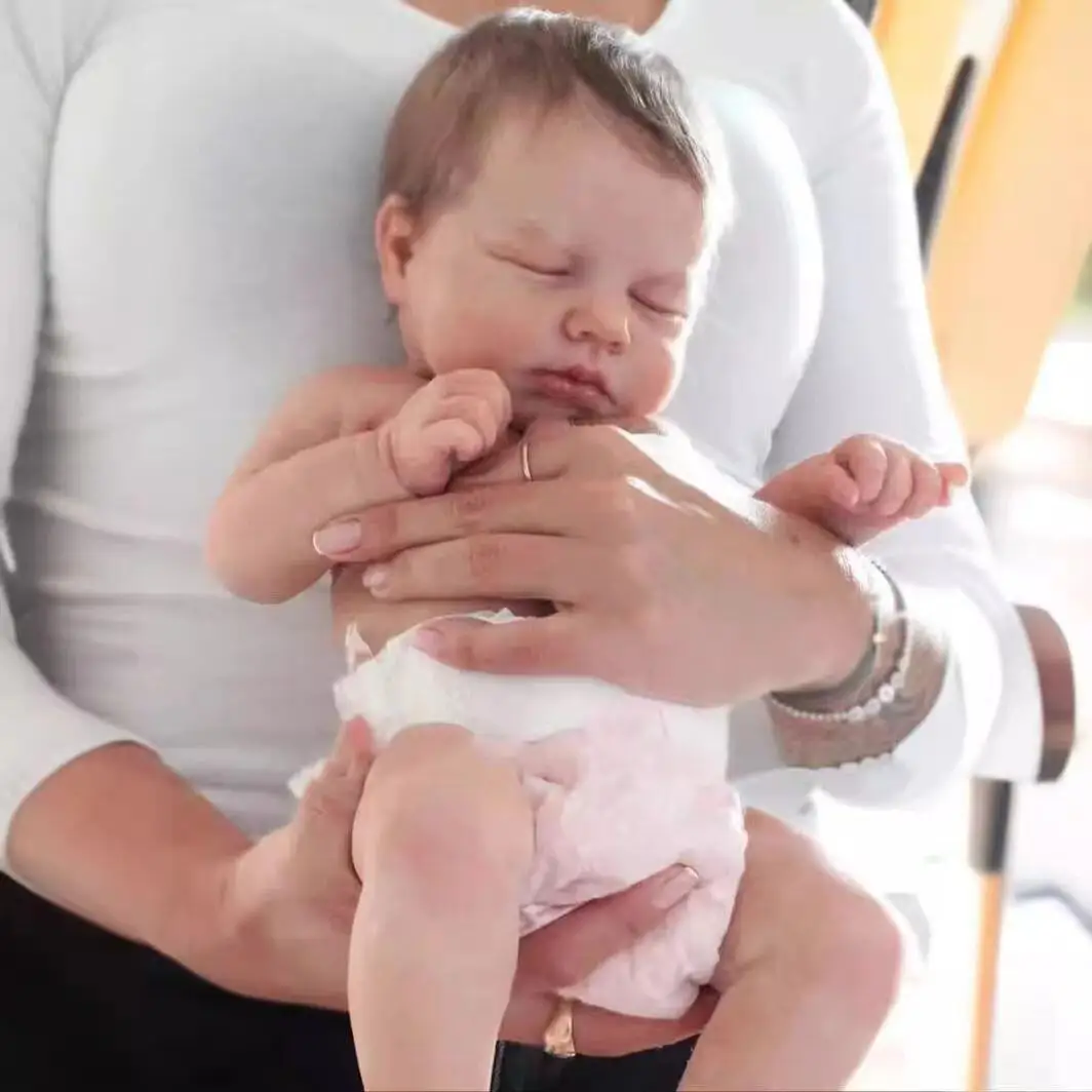 دمى أطفال نابضة بالحياة من جديد مصنوعة من الفينيل بالكامل مقاس 18 بوصة مقاومة للماء وناعمة للنوم مع شعر متجذر