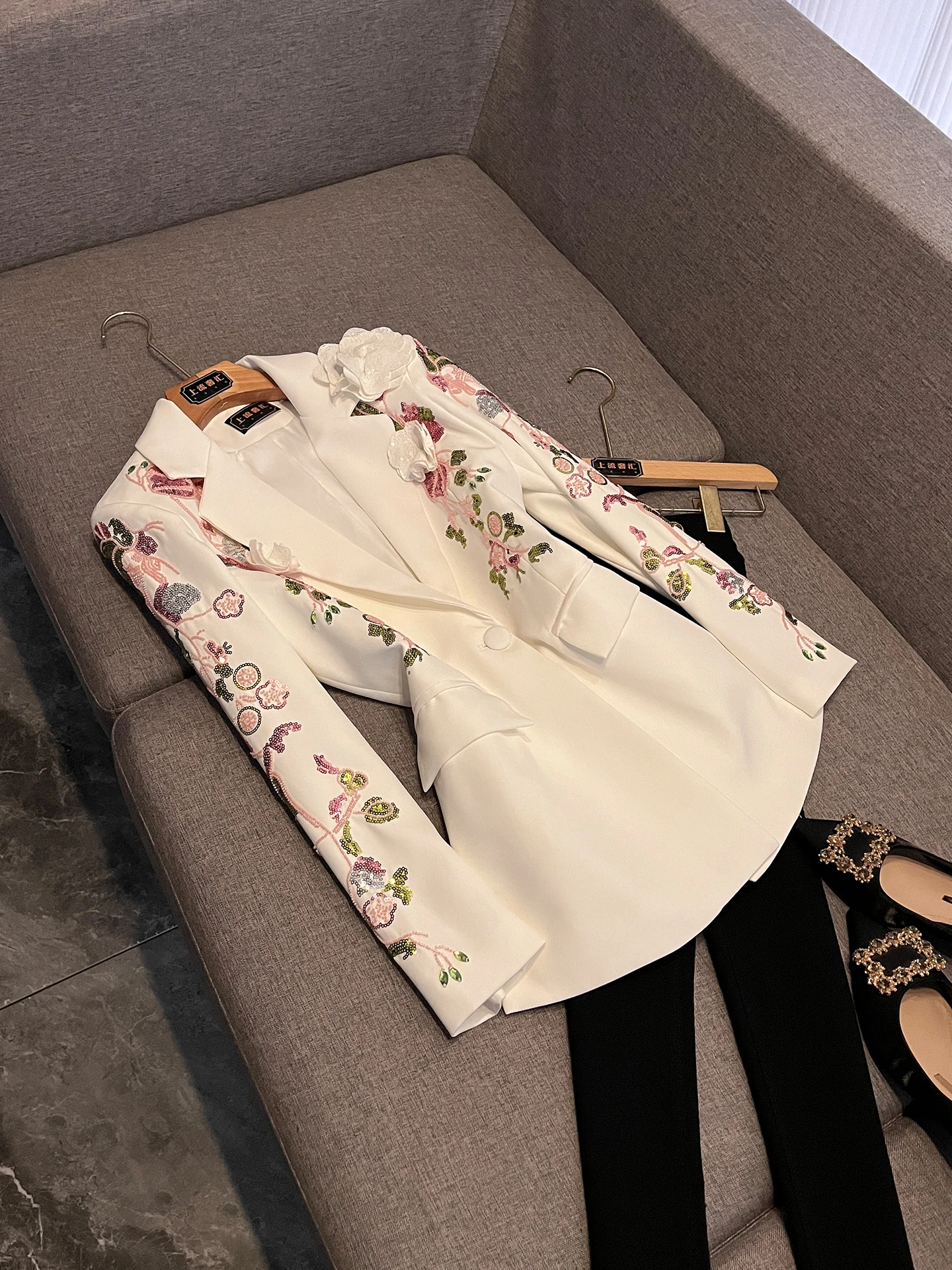 

Ele Long Sve Embroidered Jaet Women's Slim Fit Suit Collar Waist Cinched Outerwear High-End Feel Z552 Commute Sle