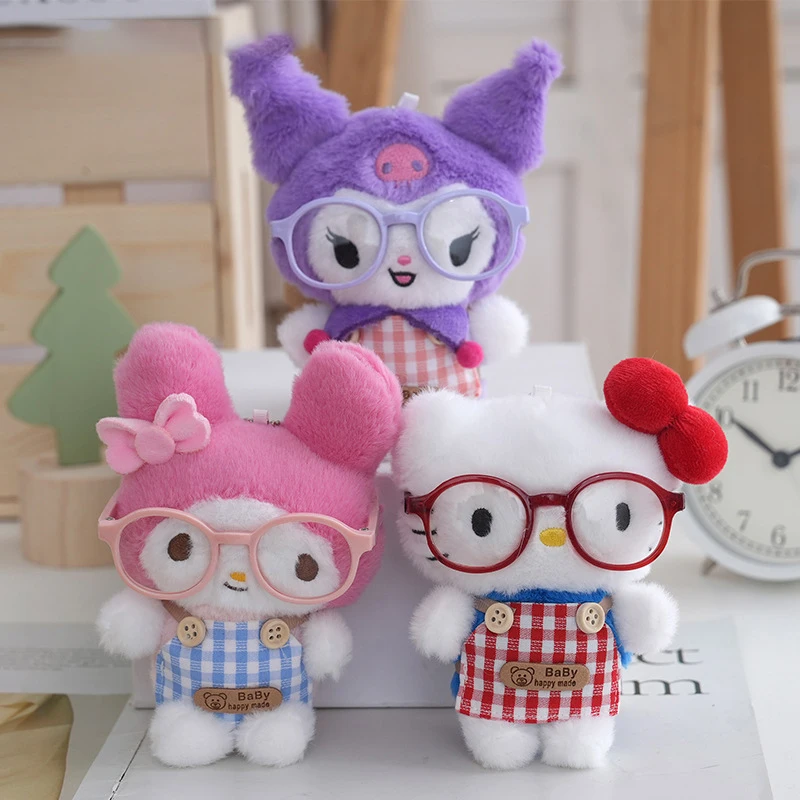 Gafas Sanrio bonitas de 12CM, adornos Kuromi, juguete de peluche, muñeca My Melody, bolsa para gato, llavero, muñeco, Peluches, regalo elegante
