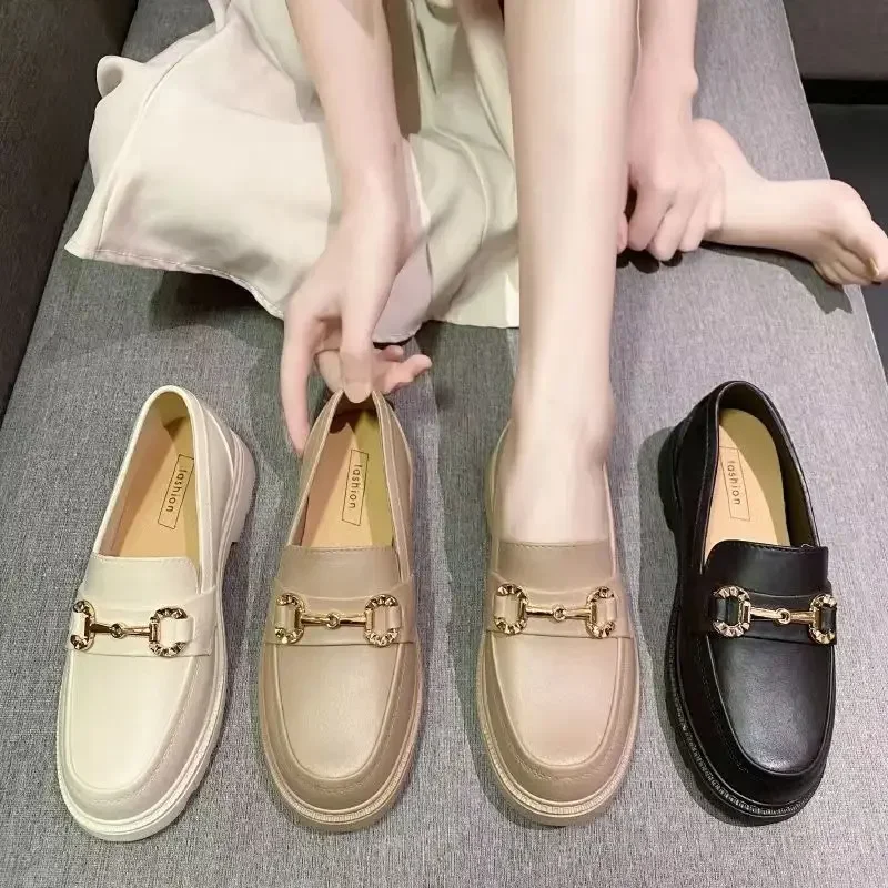 

Lefou Shoes Women's Fall Winter Thick Bottom Vintage Round Toe Shallow Heel Pvcsolid Color Waterproof Kitchen Shoes Flats Mujer