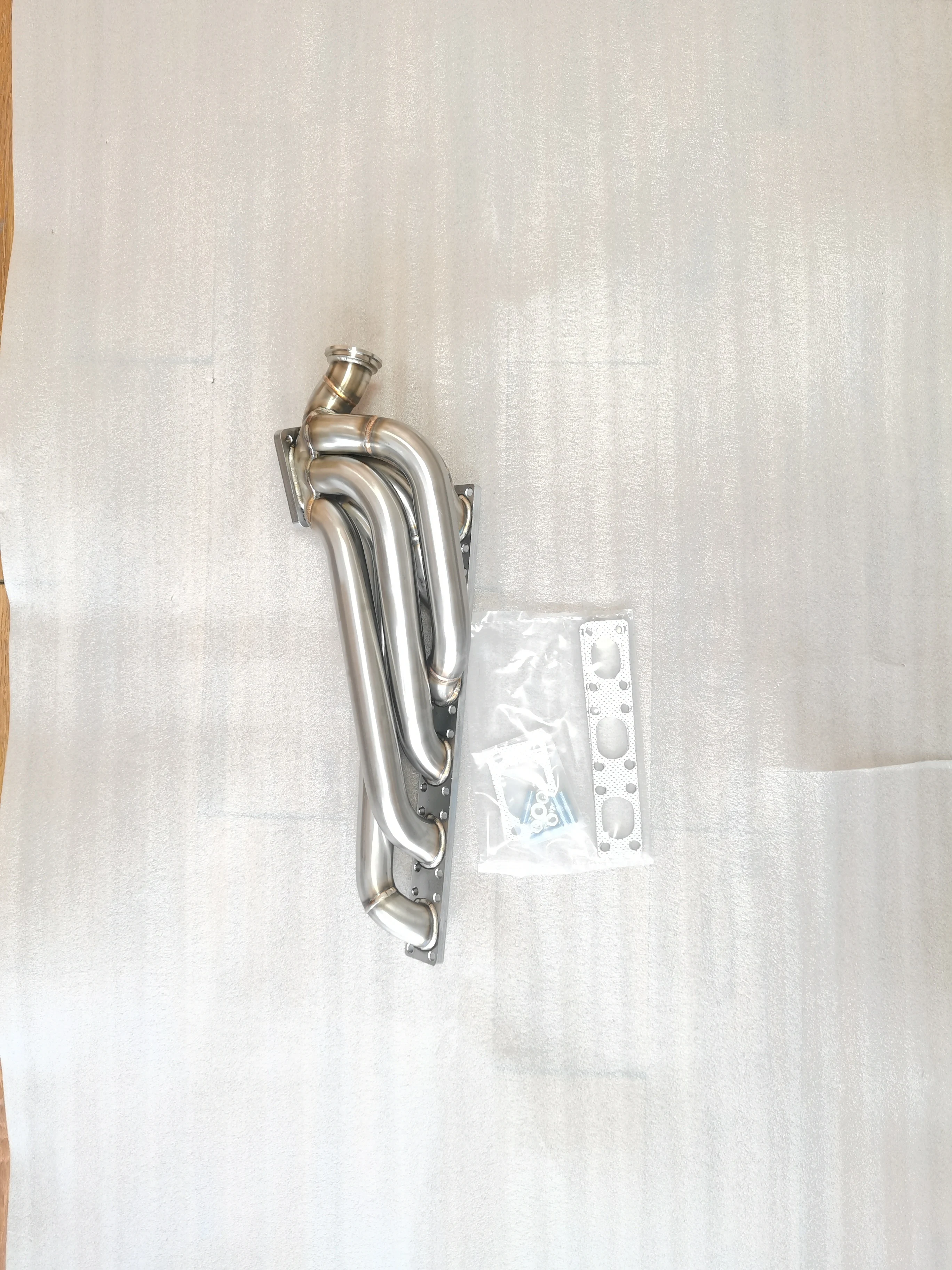 

Best Factory Price for Exhaust Pipe Header for B MW 92- 98 E36 T4 TOP MOUNT Manifold M50 M52 S50 S52