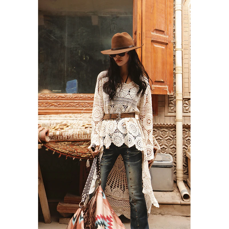 2025 New Arrival Summer Women Casual Lace Hollow Out Devise Asymmetrical Tops Tees All-match Long Sleeve O-neck T-shirt T33