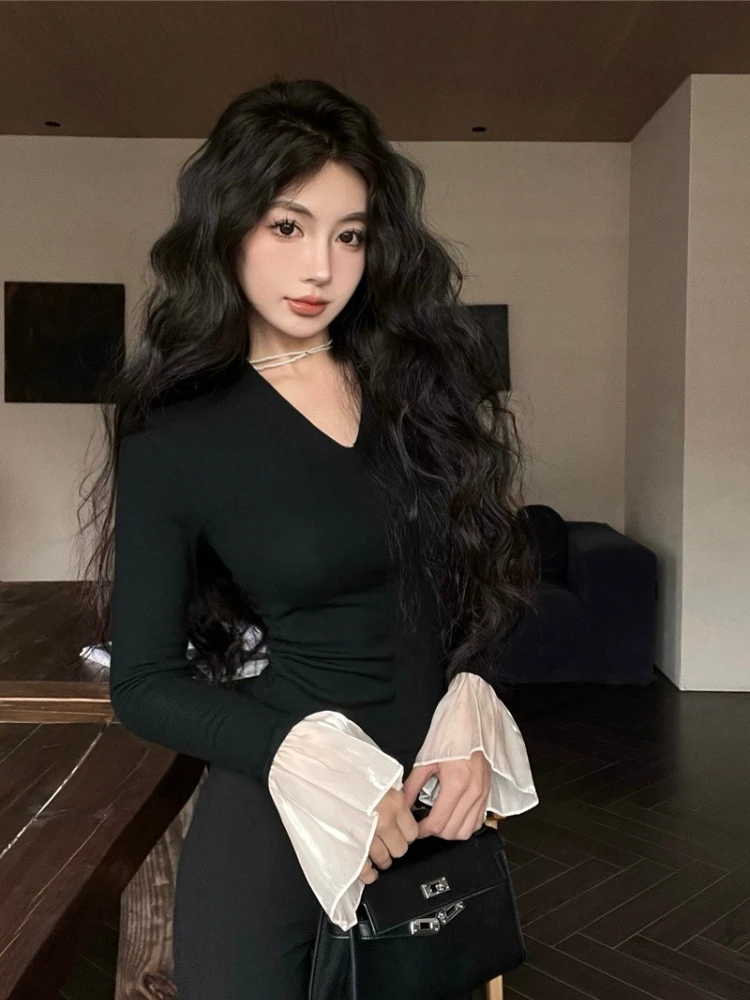 Top Base Layer in Dralon Spazzolato da Donna, Autunno Inverno, Nero, Scollo a V, Maniche Svasate, T-Shirt Corta per Stratificazione, Stile Hot Girl