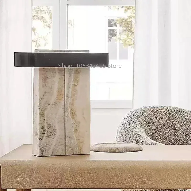 

Современная настольная лампа из белого камня для гостиной, домашнего декора, дизайнерская, в скандинавском и испанском стиле, креативная, с черной светодиодной лампой, для спальни, прикроватная лампа