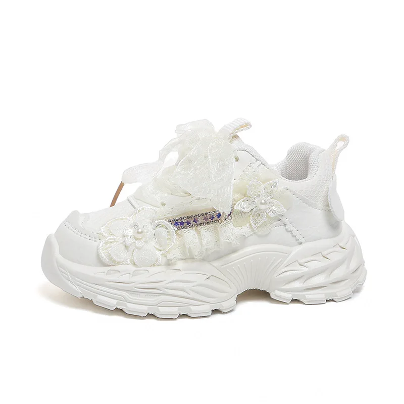 

Новые весенние детские кроссовки для девочек 2026 года: модные повседневные кеды в стиле принцессы на толстой подошве, однотонные белые, нескользящие