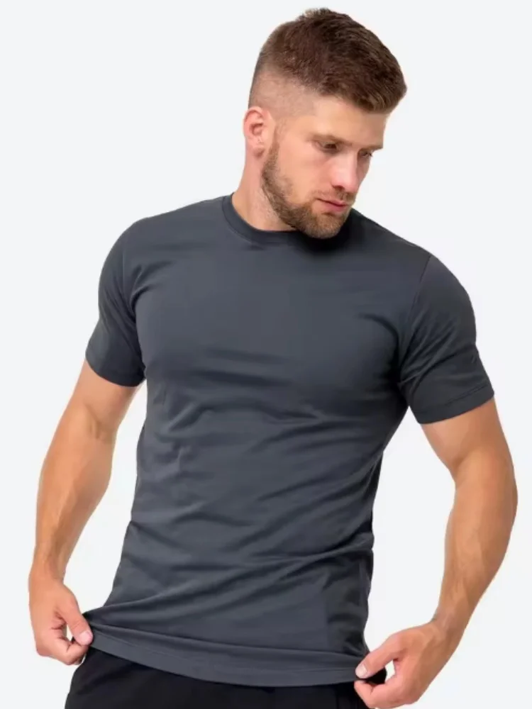 Running Moisture Wicking Round Neck T-Shirt Training Exercise Gym Sport Shirt Tops Lightweight Men's Quick Dry Short Sleeve Gym