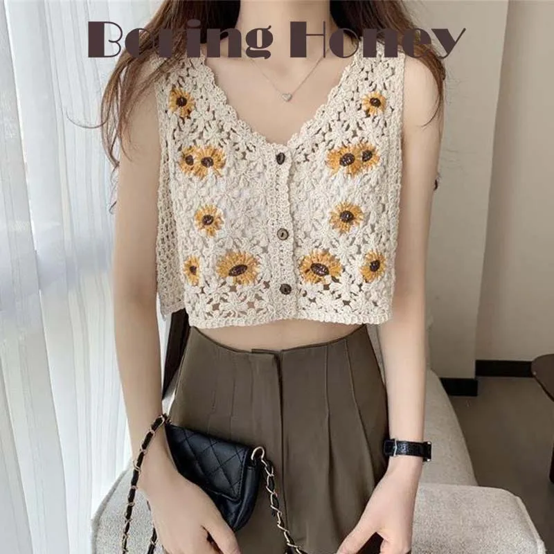 

Boring Honey Summer Short Ethnic Embroidery Crocheted Vest V-Neck With Hollow Sleeveless Navel Top Joker Fashion Slim Top Woman
