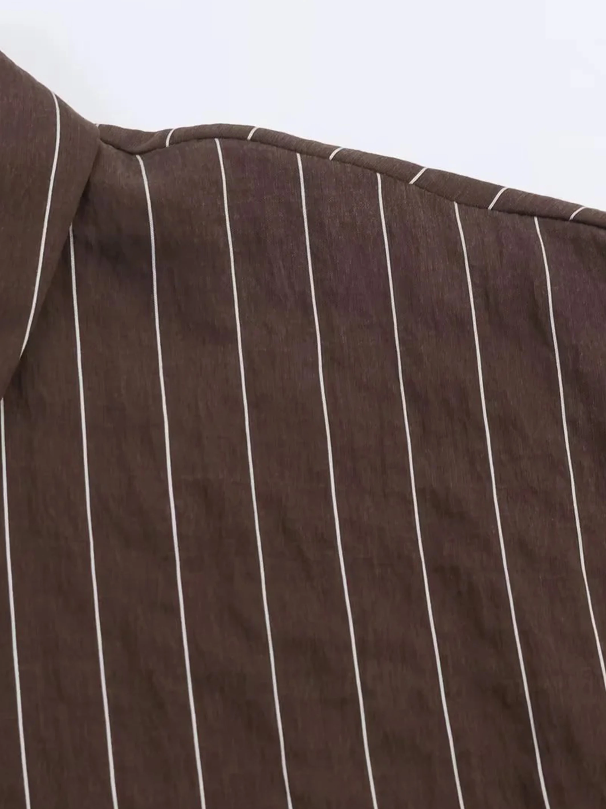 女性の新しいシャツ秋スタイルストライプ長袖シャツウエストバックル装飾ルーズカジュアルファッション多用途