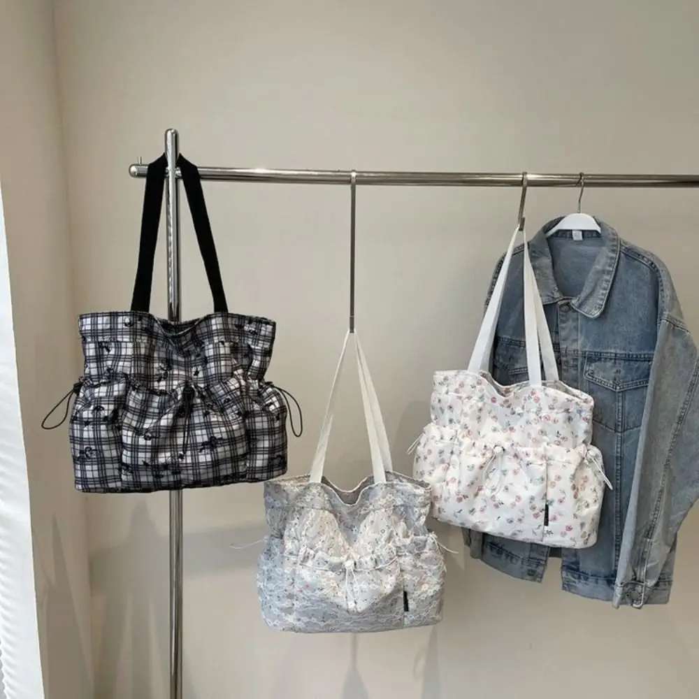 

Милая эстетичная сумка в стиле Харадзюку, большая вместительная тканевая сумка-тоут с цветочным принтом, сумка для продуктов под мышками, сумка через плечо на шнурке, уличная одежда