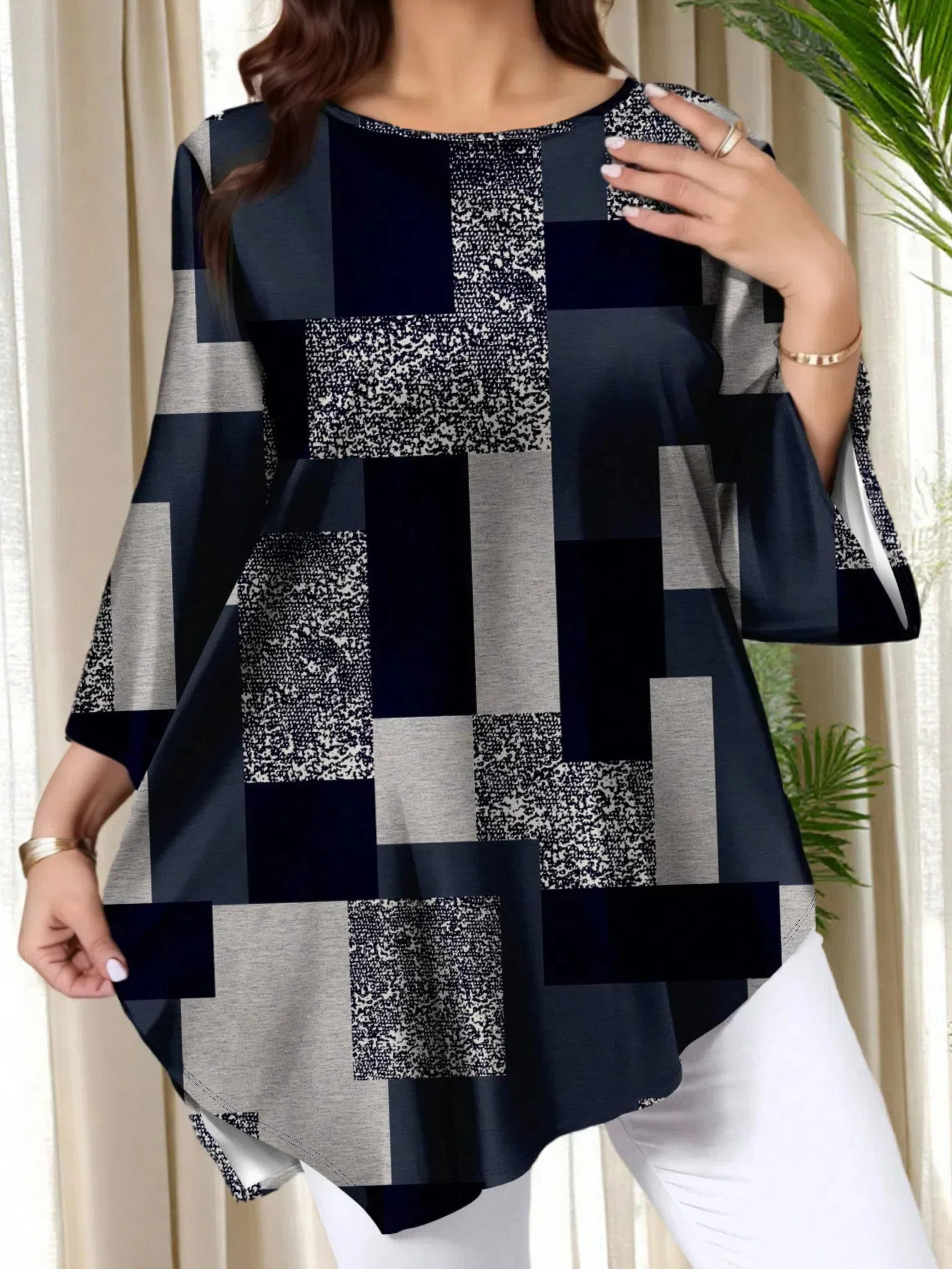 

Женские полурукава больших размеров специального цвета, которые можно носить всесезонные, без глажки.