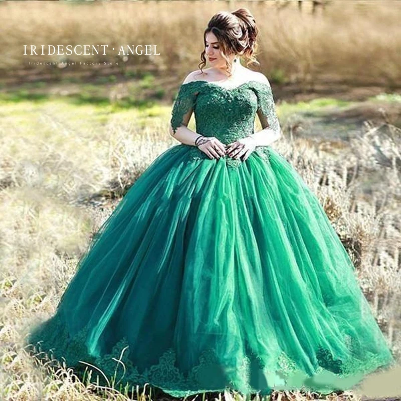 IRIDESCENT Sweetheart Ball Gown Green 15 Year Old Girls Vintage Quinceanera Dresses Appliques Long Sleeves Party Robe De Bal