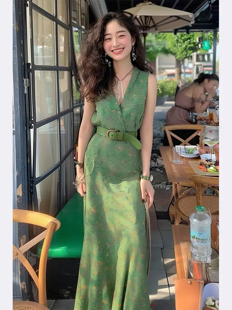

Green Floral Long Dress Summer New Style Small Fragrance Wind Sleeveless Luxury Sensation A-Line Skirt V-Neck Summer Dress