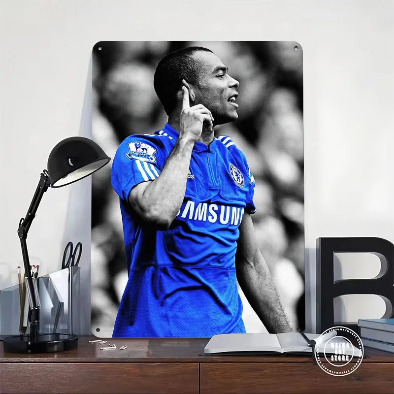 Ashley Cole in Chelsea Jersey 3D Printed Texture Poster Personalized Wall Art Retro Metal Tin Signs for Gaming Decoration Room
