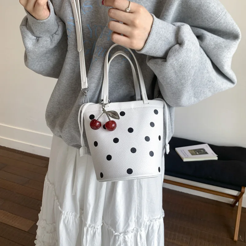 Chic 2025 Quilted Crossbody Bag for Women, Fashionable Top Handle Sling, Bag with Inner Pocket for Daily Use & Commuting​