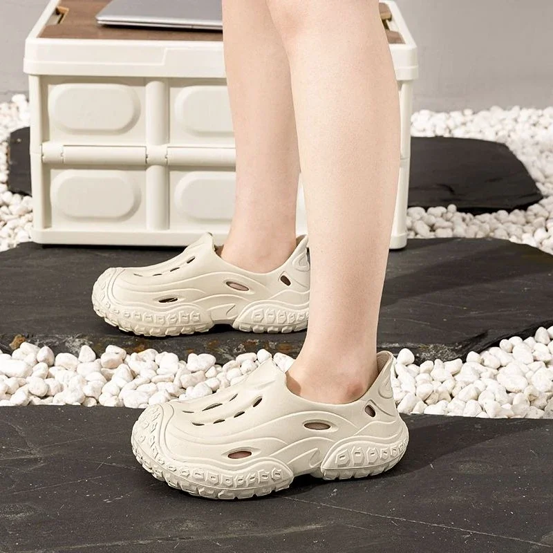 

Туфли с отверстиями, мужская пляжная обувь на платформе, новые летние низкие цены для взрослых, роскошные японские удобные стильные мужские сандалии 2025 года