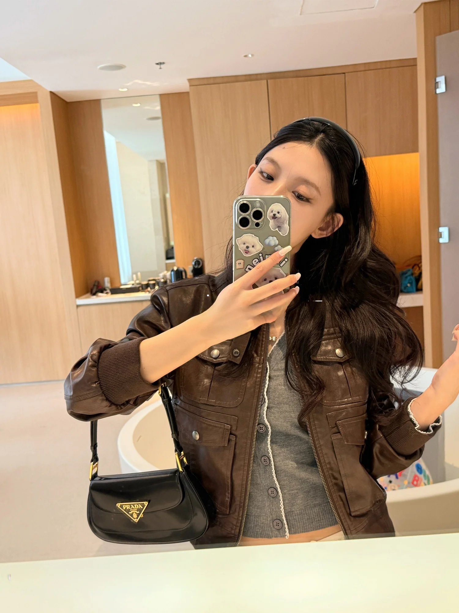 

Кожаная куртка Rouje Kefss в стиле ретро, женская, свободного кроя, с эффектом стройности, в байкерском стиле, топ, осенняя повседневная одежда, брюки с высокой талией