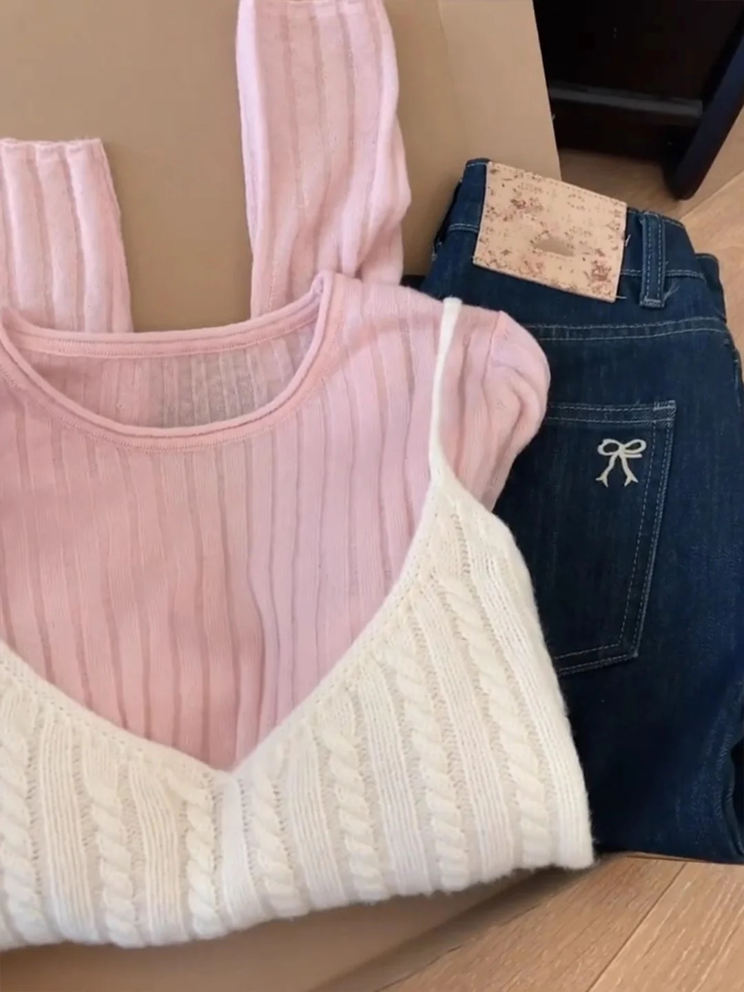 Top a Maglia Lungo Rosa con Gilet, Set di Moda Femminile Casual, Completo Due Pezzi con Scollo Rotondo, Vestibilità Comoda per la Stagione Autunnale