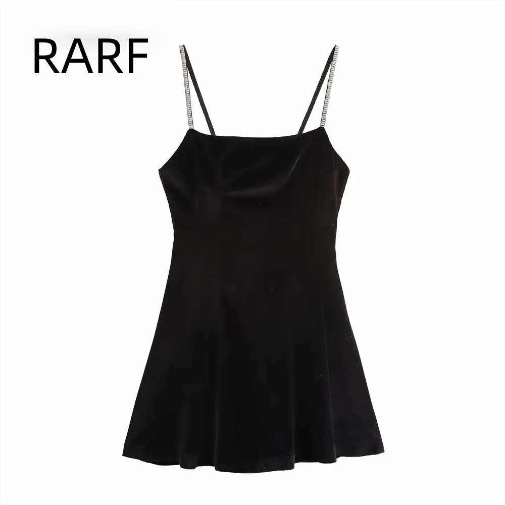 

2024 Autumn/Winter New Fashionable Women's Clothing Style Velvet Straight Collar Strap Mini Dress