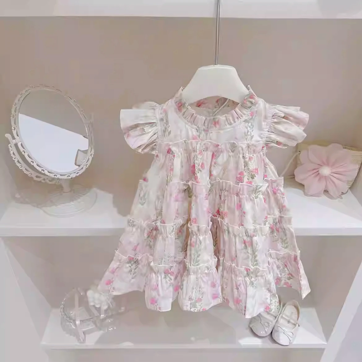 Summer Girls' Flyin… - image