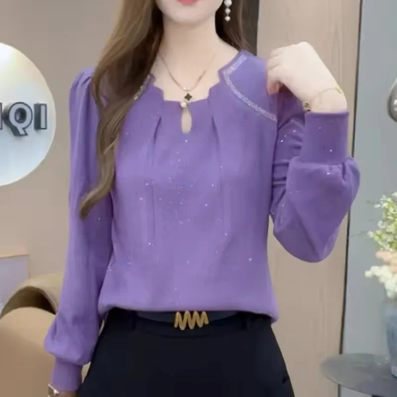 Autumn Winterthe New Women's French V-Neck Velvet Bottoming Shirt the Female Short Loose Stitching hot drilling Short tops