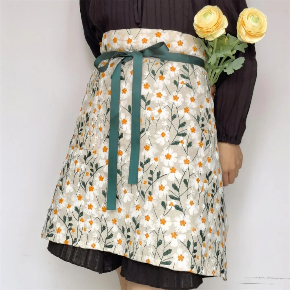 Daisy Embroidery Waist Apron Multi-functional with Pockets Kitchen Apron Elegant Cotton Linen Antifouling Apron Camping