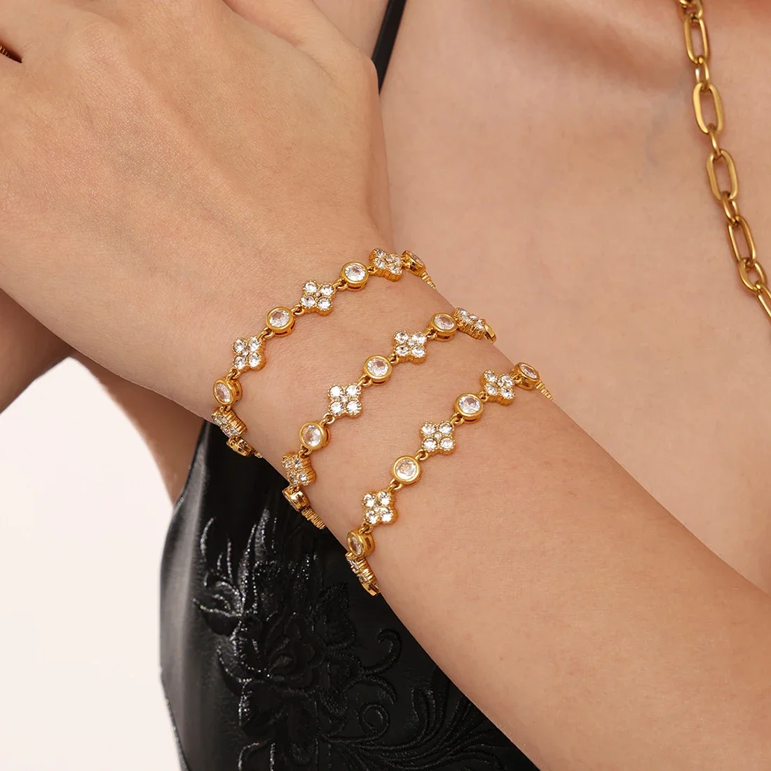 

Luxury Flower Zircon Gold Plated Tennis Bracelet For Women Stainless Steel Bangle Vintage Daily Charm Jewelry Gift