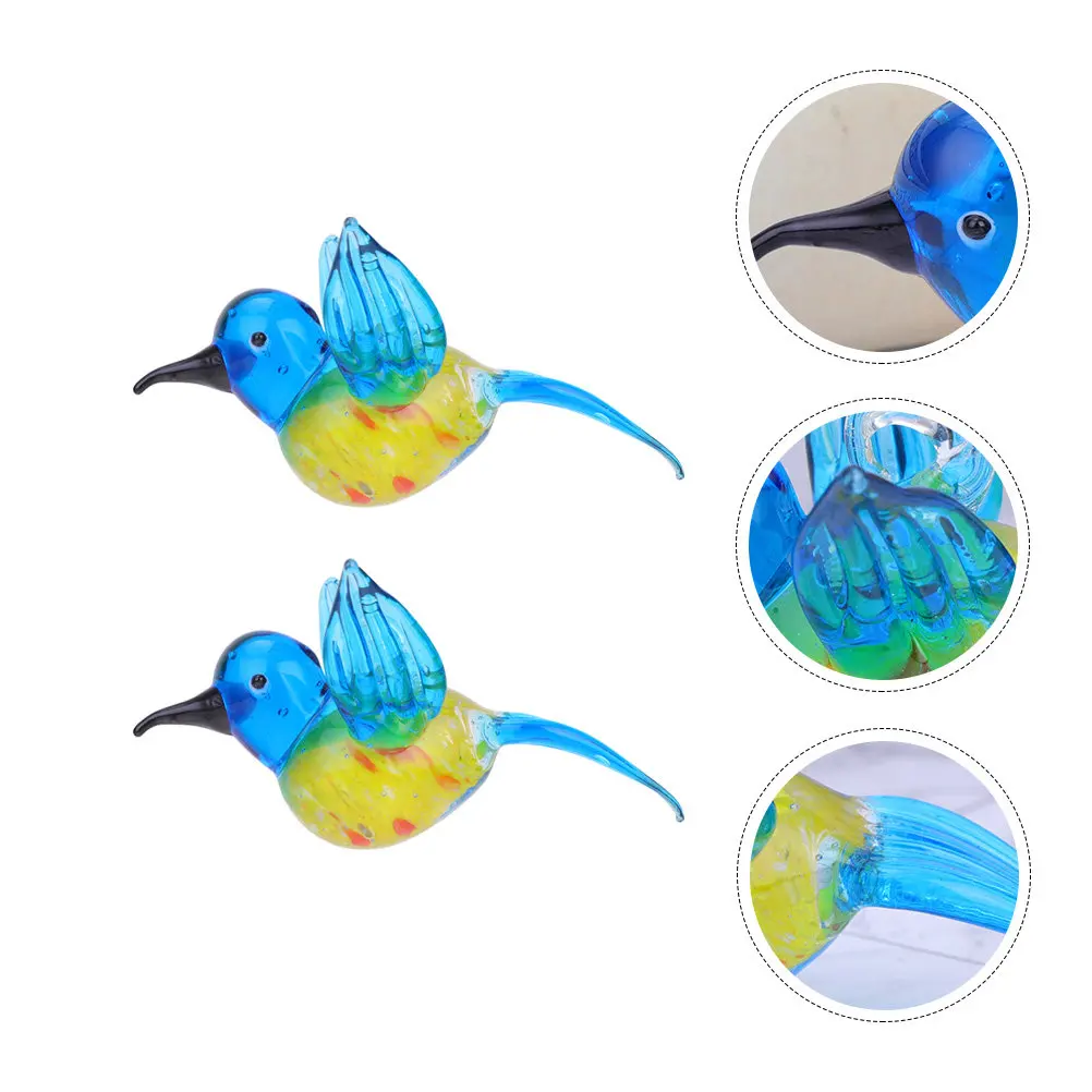 2Pcs Elegant Glass Hummingbird Adornment Vivid Bird Design Light Weight Shatter Resistant Indoor Outdoor Crystal Decoration Gift