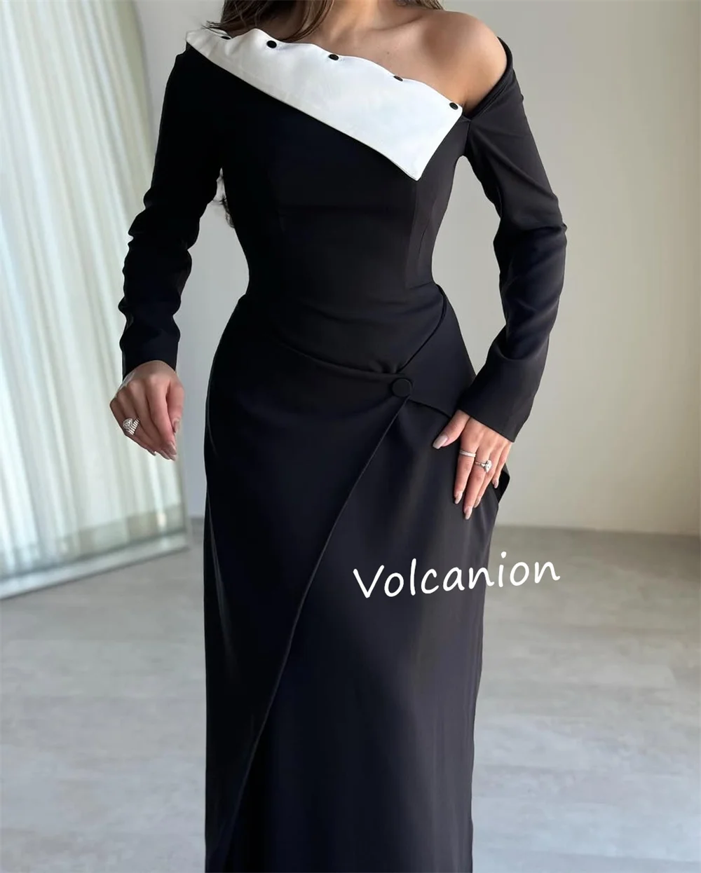 تخصيص جيرسي زر ألف خط خارج على الكتف فساتين متوسطة الطول مناسبة مخصصة حفلة العودة للوطن أحجام بسيطة المتاحة