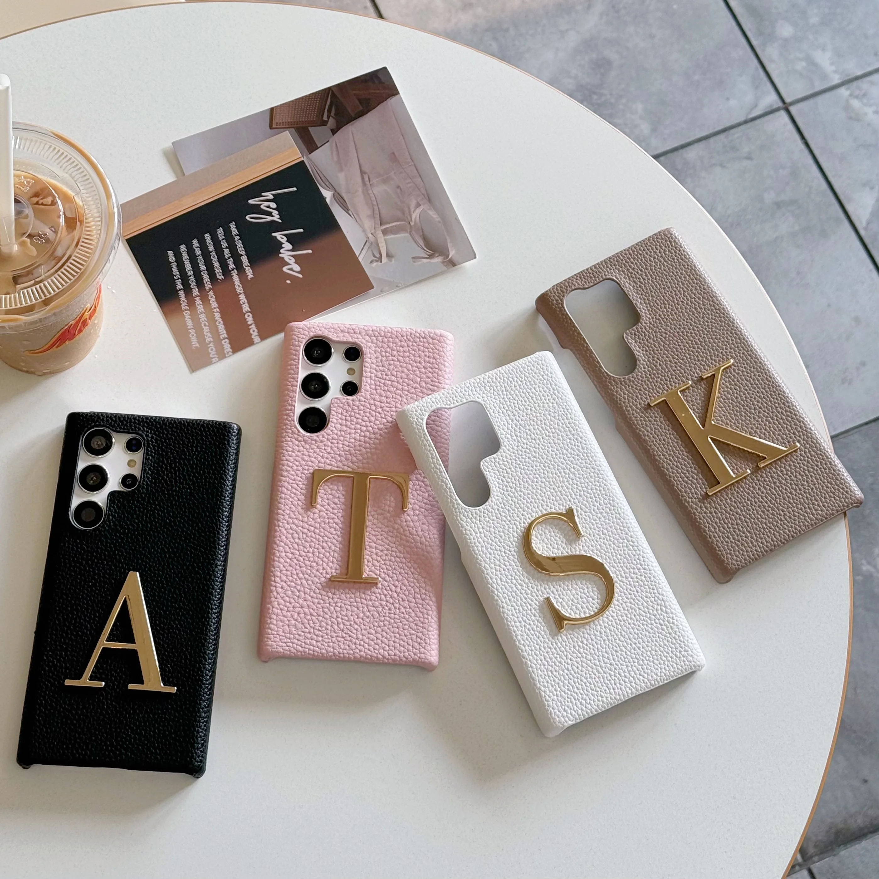 

Customized Samsung Leather Phone Case S23U S24 S21 for Gold Letter Initial Name S8 S9 S10 Plus
