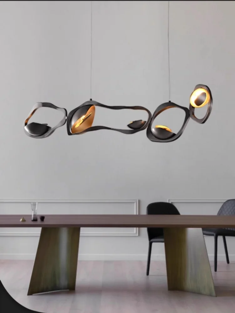 Designer Art Restaurant suspension lampe nordique Bar hôtel salon haut de gamme LED lustre créatif maison Alien en forme de décor lumière