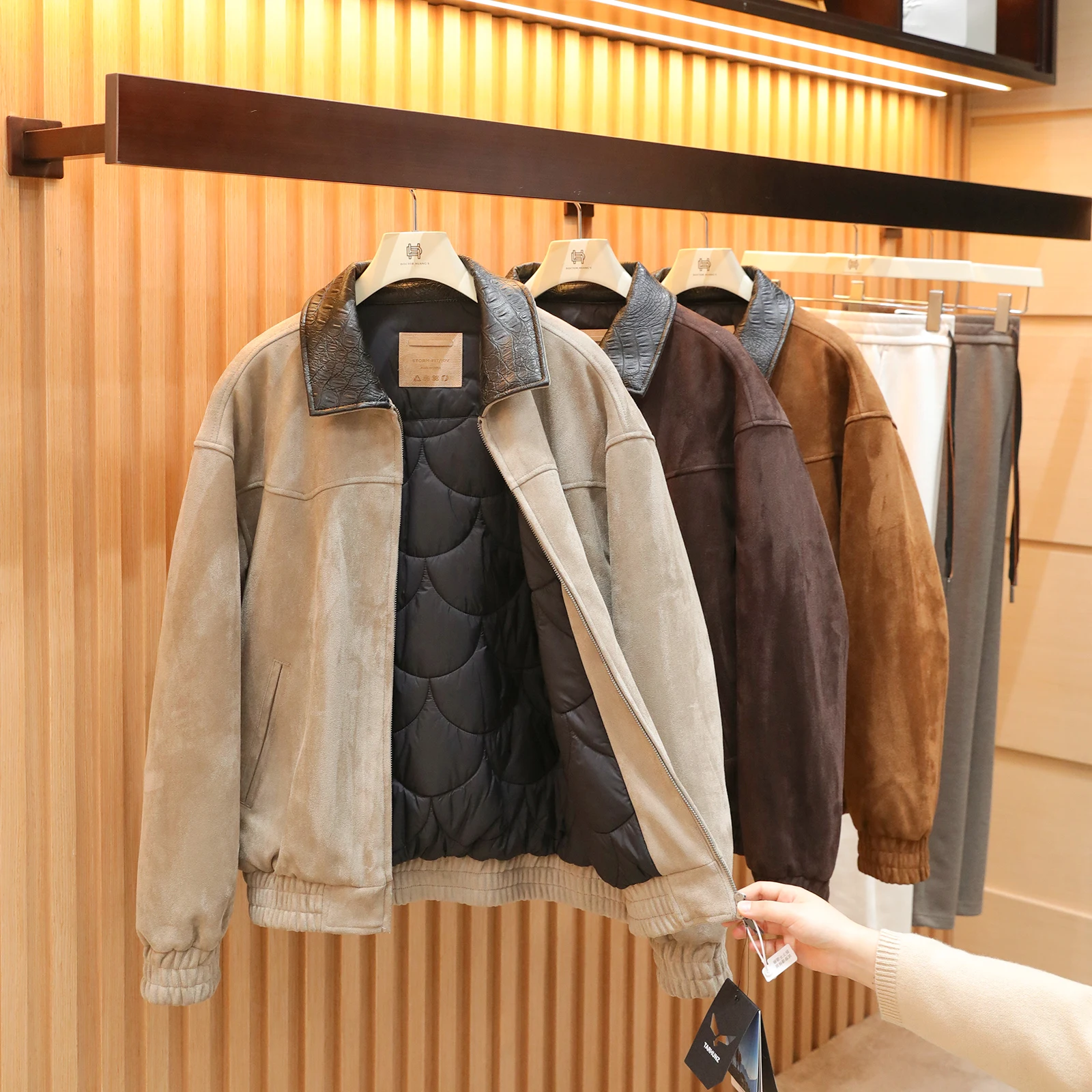 

Мужская ретро-куртка из утолщенной теплой замши с хлопковой подкладкой, байкерская модная верхняя одежда для осени и зимы, новинка от бренда Doctor.Huang