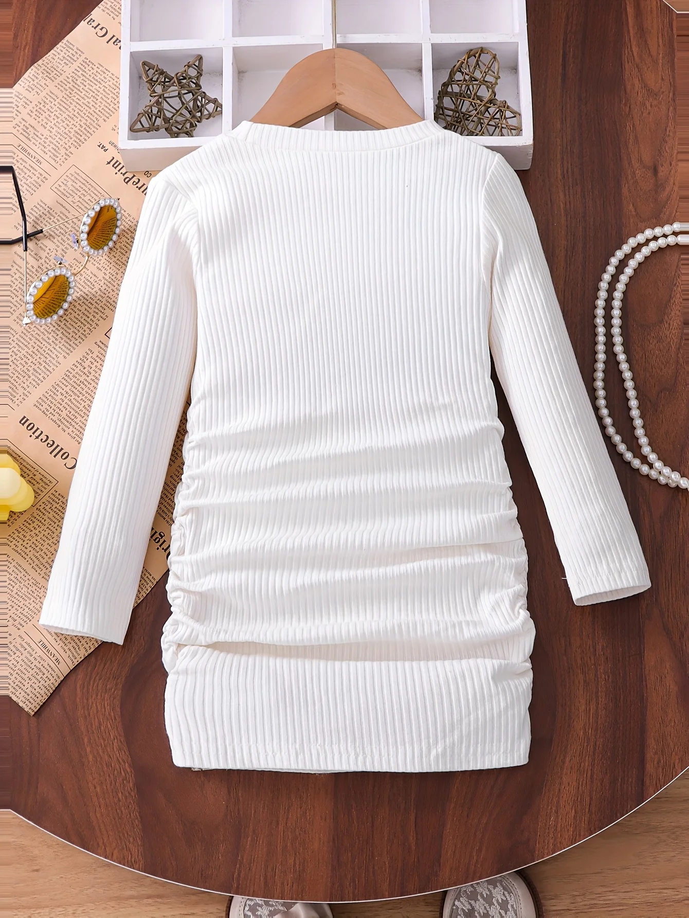 فستان بناتي للربيع والخريف كاجوال بلون سادة محبوك برقبة دائرية وأكمام طويلة أنيق ومطوي نحيف