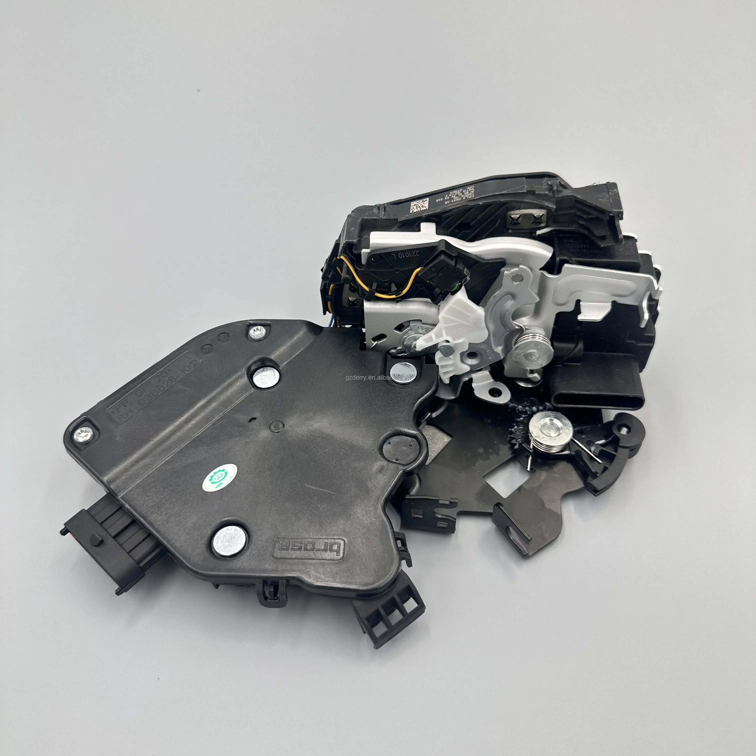 Auto Part Rear Door Lock Right With Damping LR078742 LR053694 LR048257 LR064803 LR038297 For Land Rover Range Rover Sport