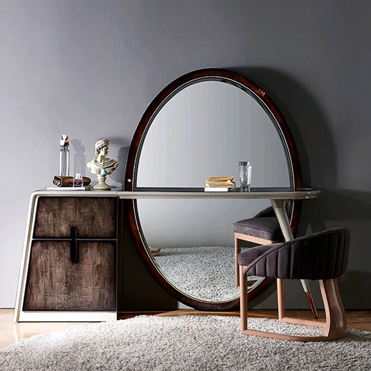 

Exceptional Wooden Mirrored Dresser For Luxury Furniture