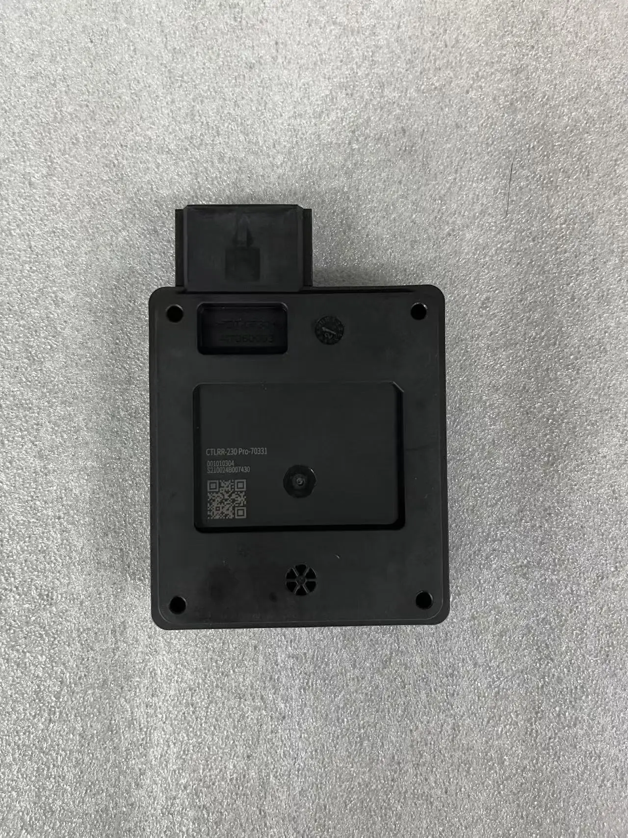 77GHz Car 3D Radar Sensor With CAN, 260m Mmwave Radar Detector, Intelligent Assistance Distance & Speed & Angel Sensor