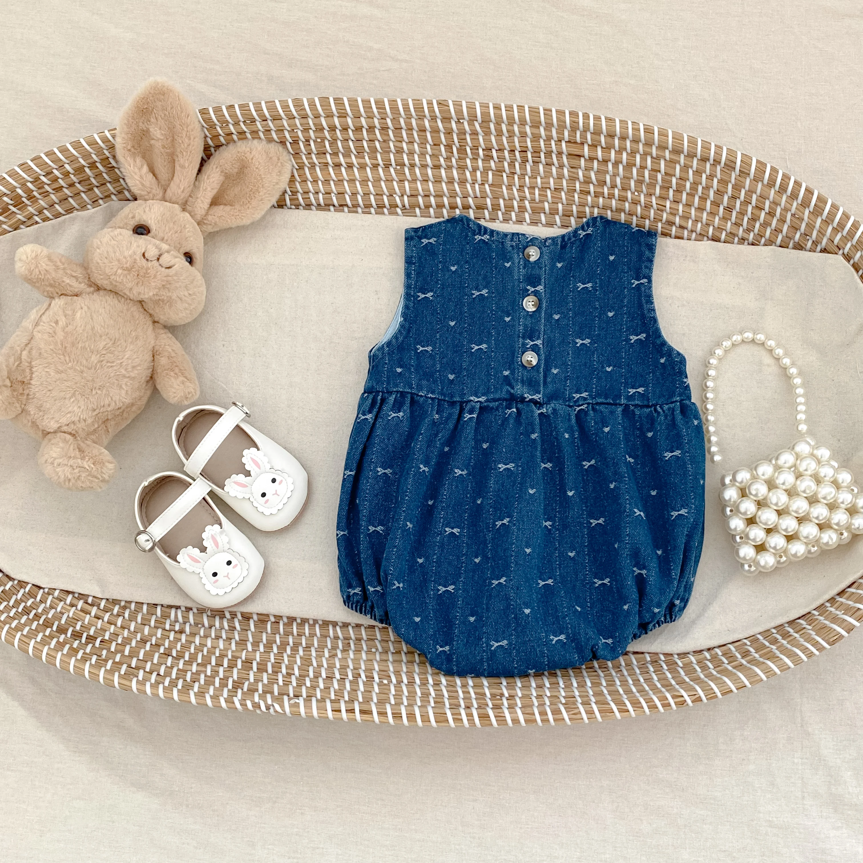 Nueva ropa de otoño para bebés: mono con estampado de lazo para niñas de 0 a 3 años, traje para gatear informal y versátil
