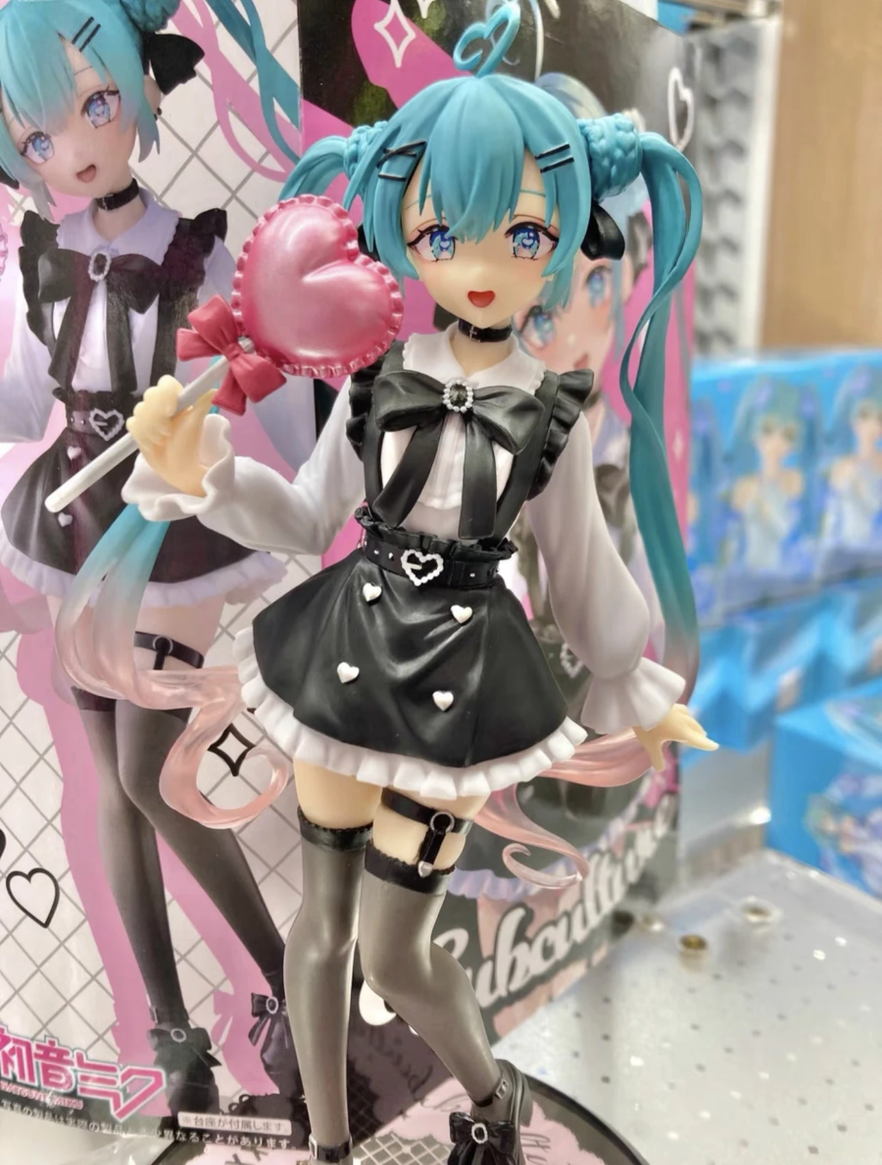 Original Hatsune Miku Figure Non Mainstream Fashion Subclture Anime Action Taito Model Collectible Toys Gift For Boy