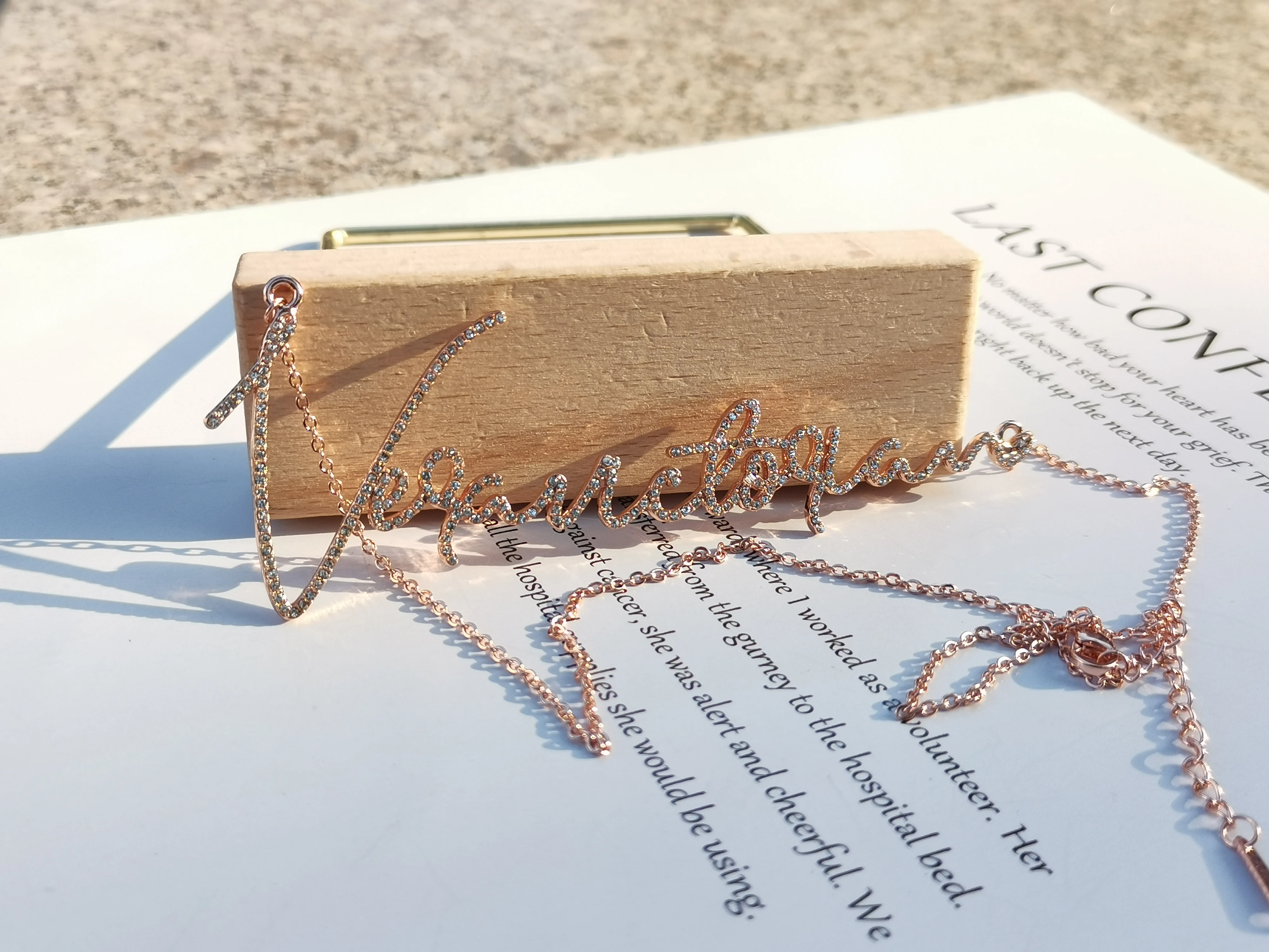 2021 New Trendy Custom Name Letters Necklaces for Women Zircon Thin Font Necklaces Personalized Name Pendant Necklaces AsGifts